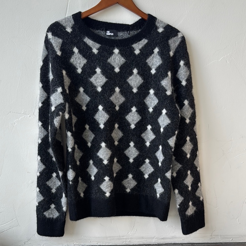French designer Diamond Geo Straight Fit Sweater size Small